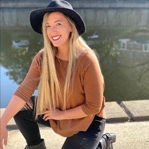 Meet your Posher, Madison